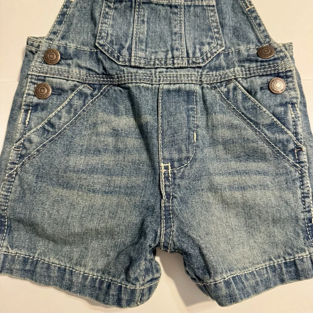 OshKosh B'gosh Baby Denim Short Overalls‎ 6M NWT